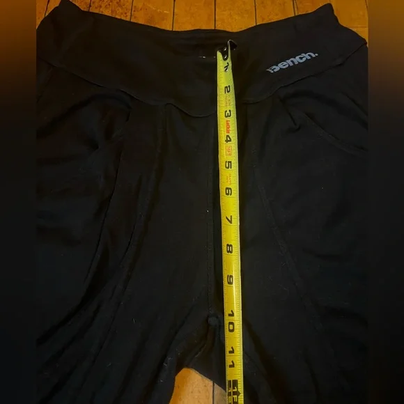 Bench | Capris - Picture 9 of 12